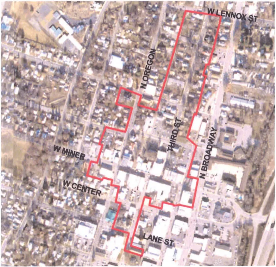 Aerial photograph of downtown Yreka showing the Historic District boundaries outlined in red. The district is bounded roughly by W. Lennox Street to the north, N. Broadway to the east, Lane Street to the south, and extends west past N. Oregon Street. Third Street runs through the center of the district. The surrounding residential and commercial areas are visible.